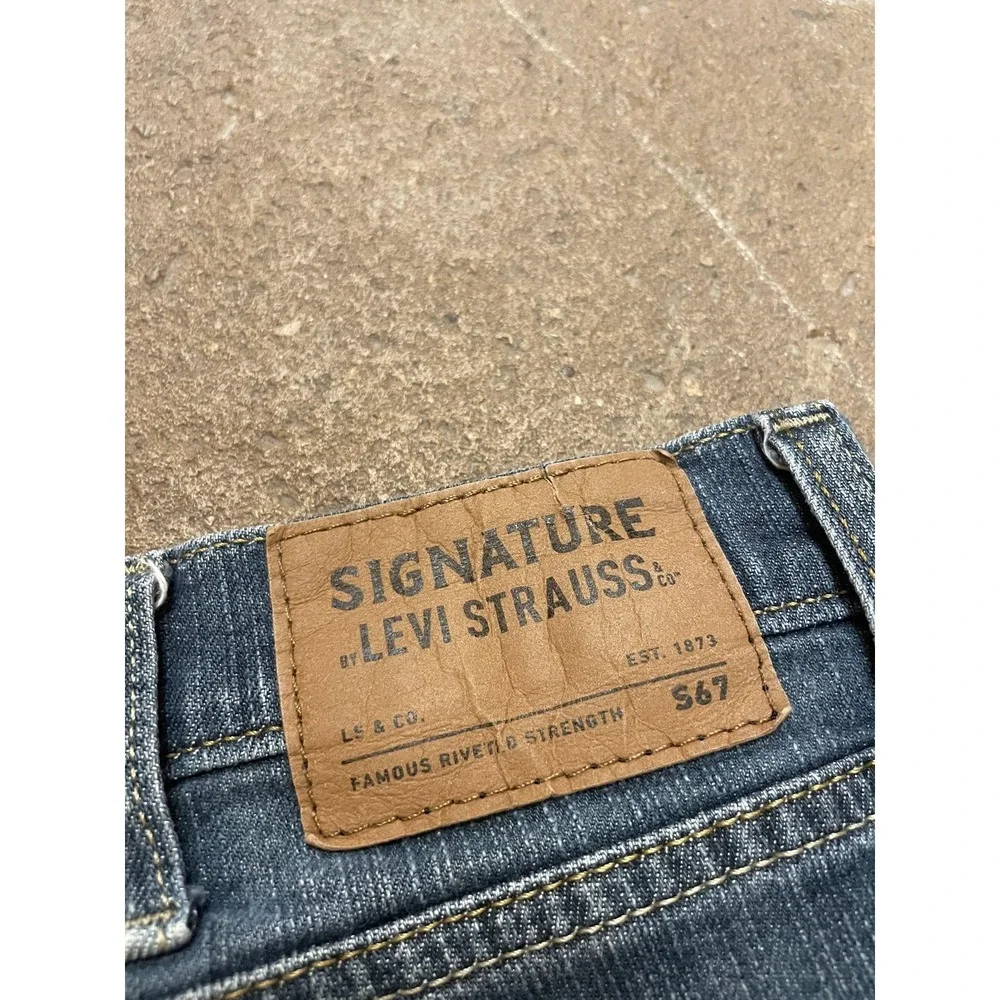 Signature By Levi Strauss Jeans Mens 42x30 Athletic Straight Leg Zip Fly Stretch